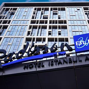 Radisson Blu מלון