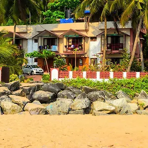 Club 7 4*, Kannur India